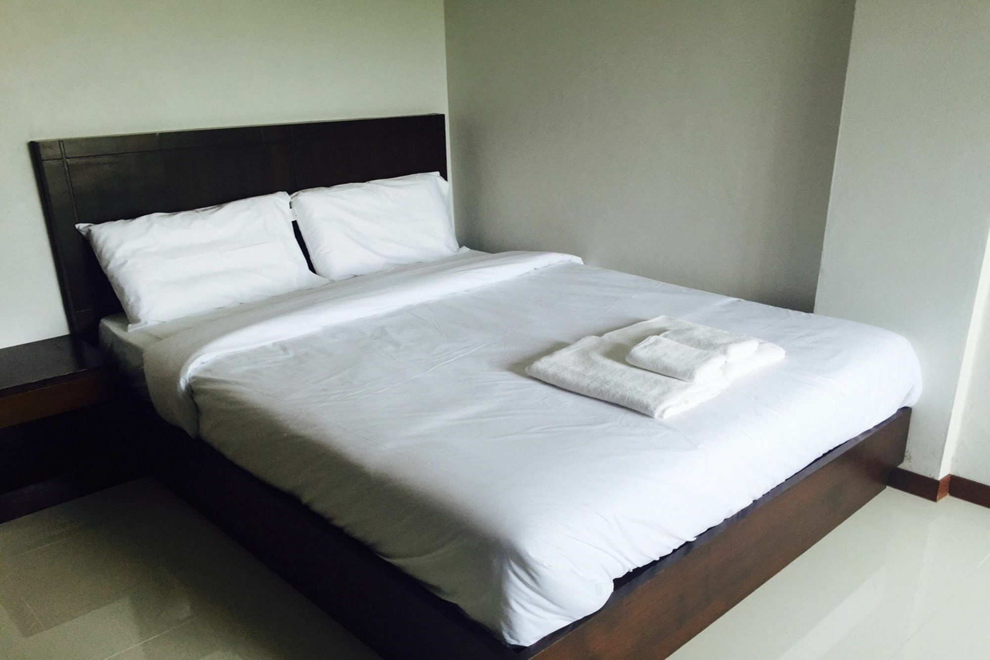 Siriwat Apartment Chiang Mai Exterior photo